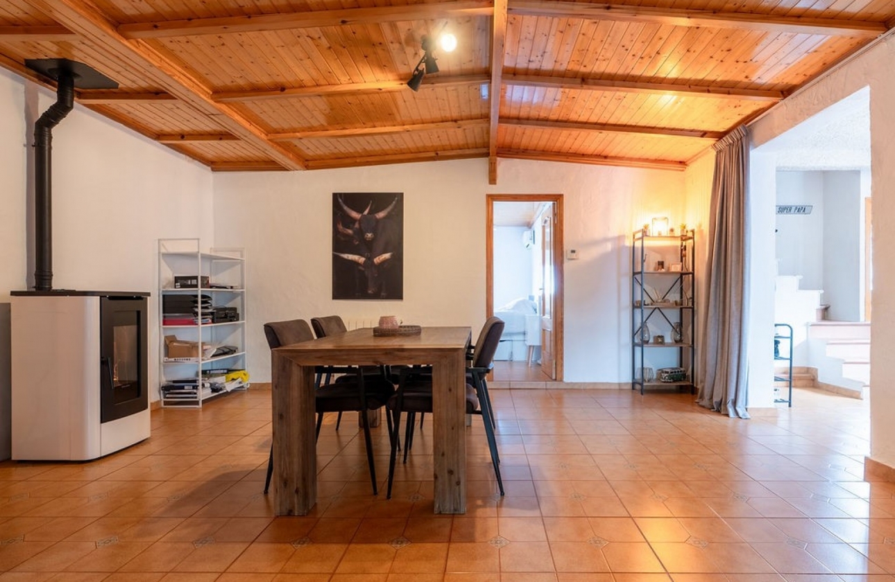 Revente - Villa - Hondón de las Nieves