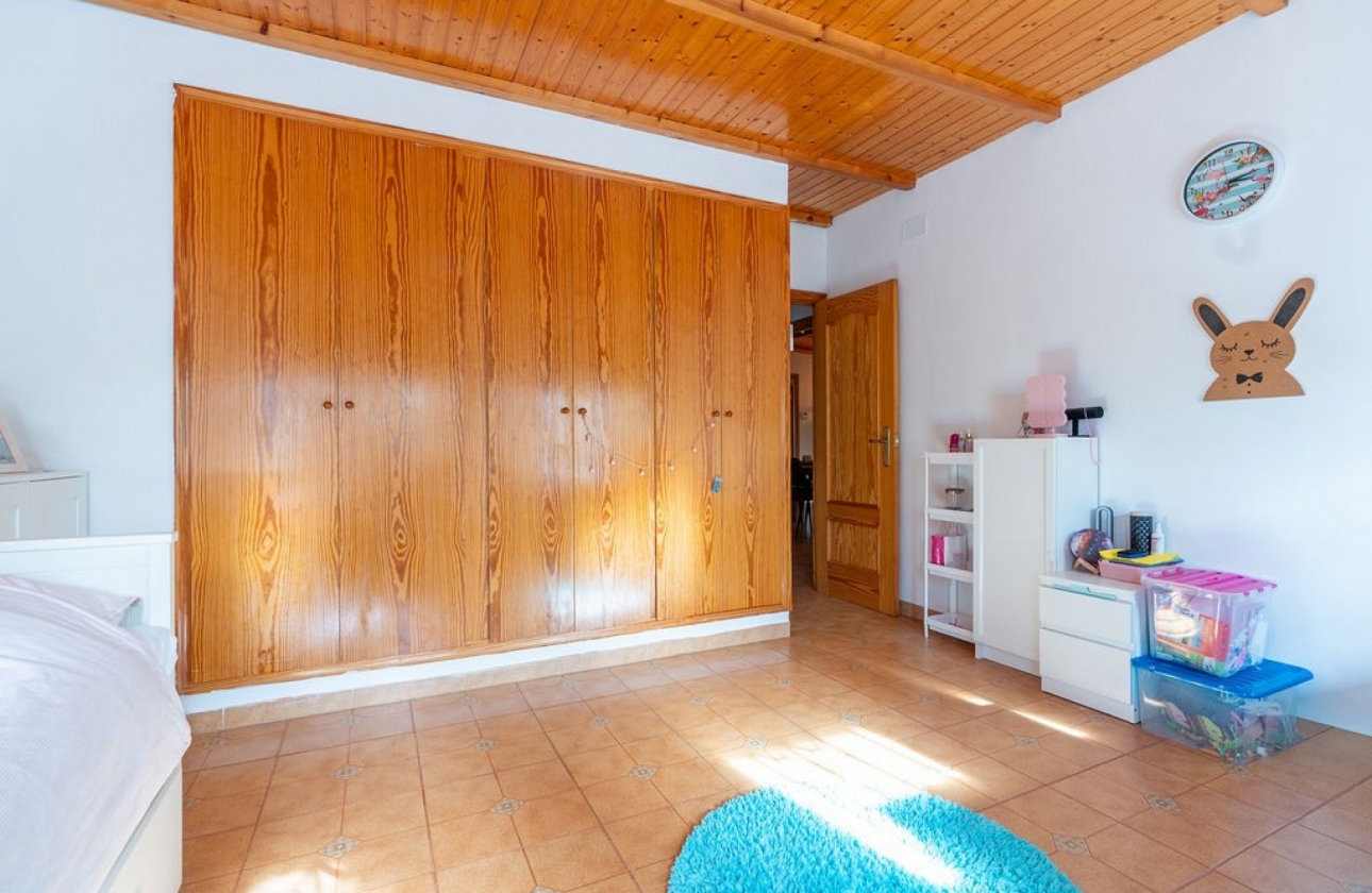 Revente - Villa - Hondón de las Nieves