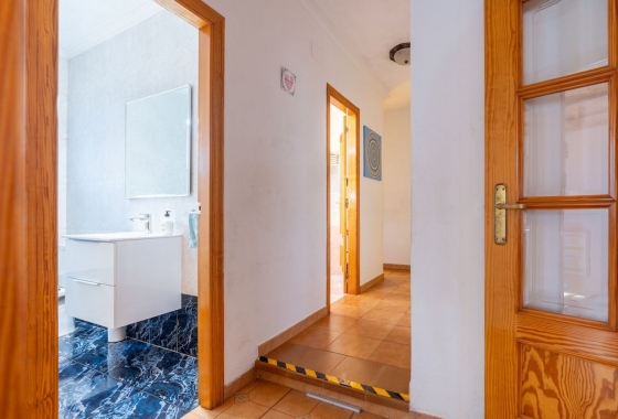 Revente - Villa - Hondón de las Nieves