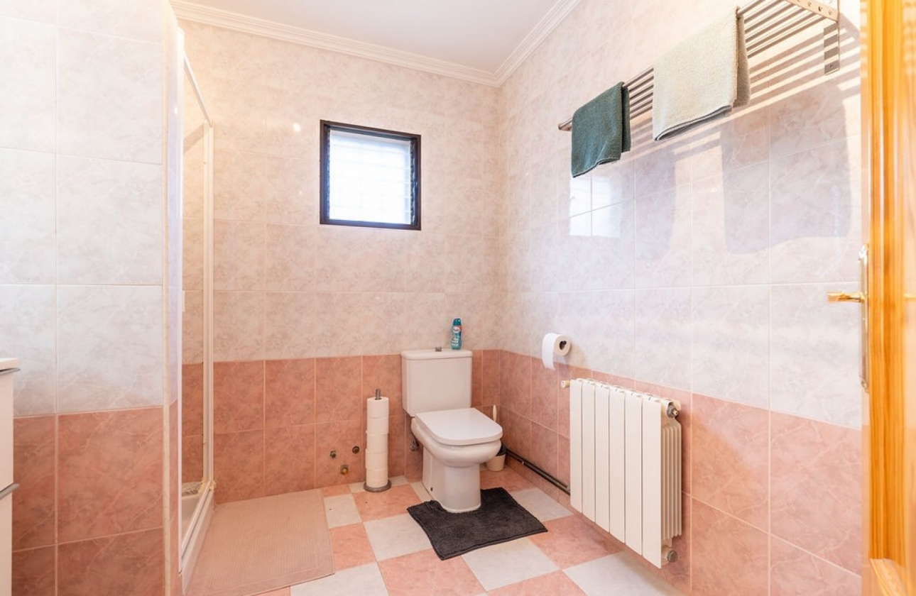 Revente - Villa - Hondón de las Nieves