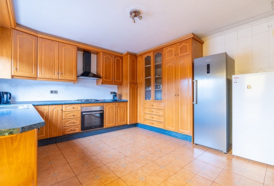 Revente - Villa - Hondón de las Nieves