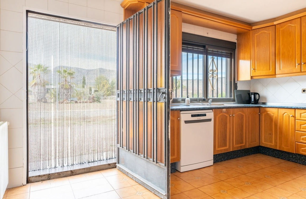 Revente - Villa - Hondón de las Nieves