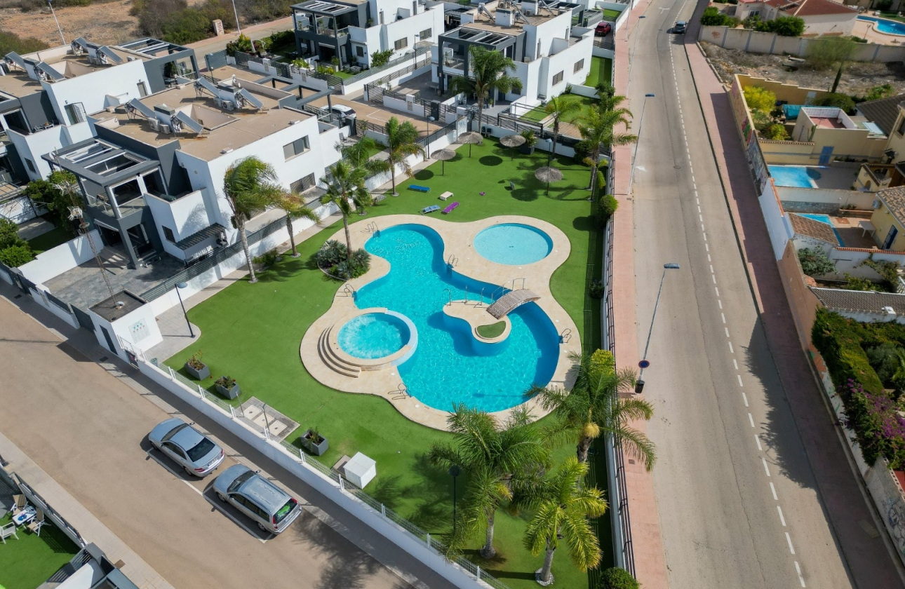 Reventa - Casa - Torrevieja - Aguas Nuevas