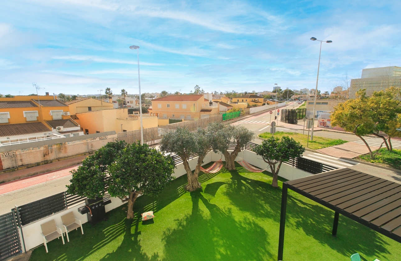 Reventa - Casa - Torrevieja - Aguas Nuevas