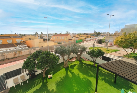 Reventa - Casa - Torrevieja - Aguas Nuevas