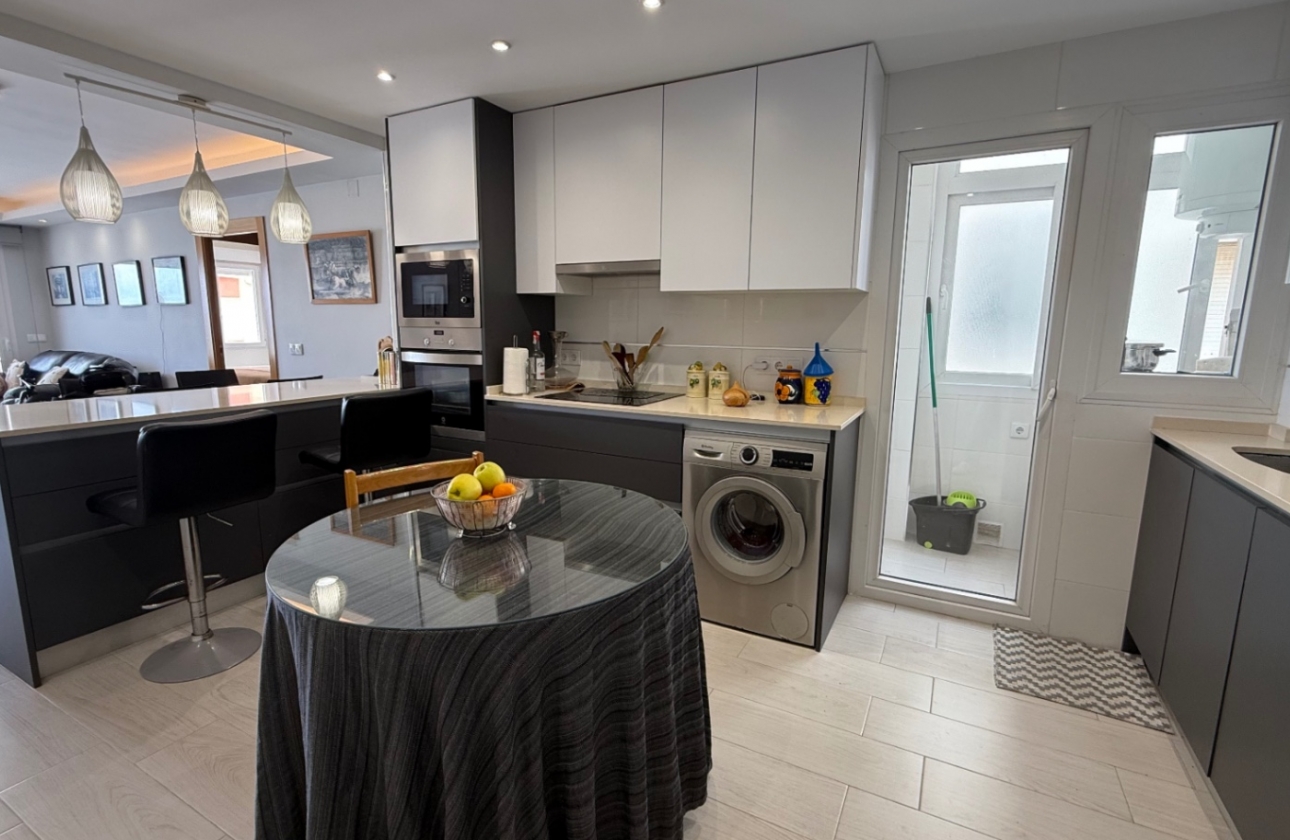 Reventa - Apartamento / piso - Torrevieja - Costa Blanca