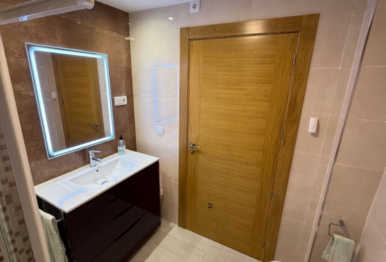 Reventa - Apartamento / piso - Torrevieja - Costa Blanca