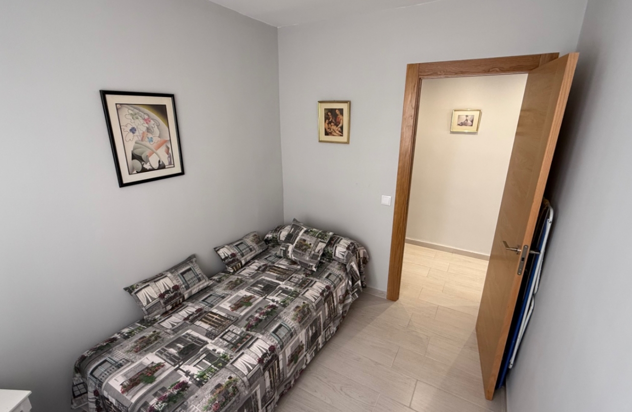 Reventa - Apartamento / piso - Torrevieja - Costa Blanca