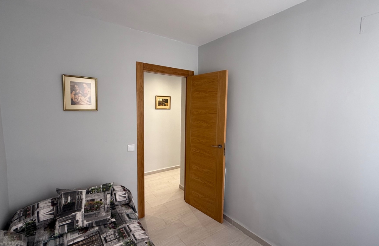 Reventa - Apartamento / piso - Torrevieja - Costa Blanca
