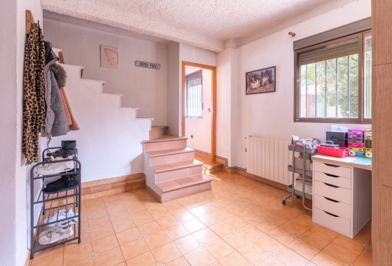 Herverkoop - Villa - Hondón de las Nieves