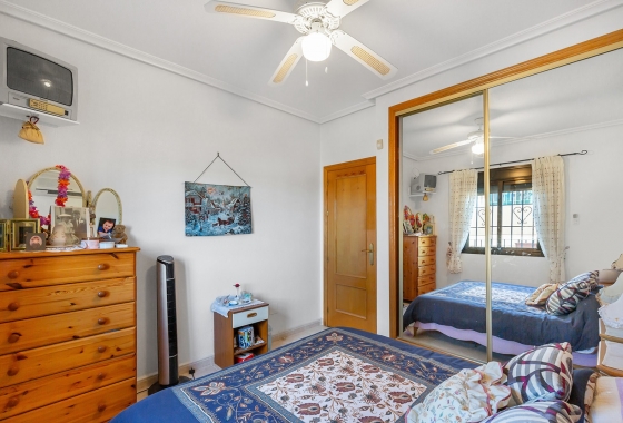 Resale - Villa - Bigastro