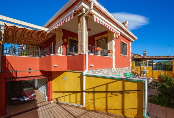 Resale - Villa - Bigastro