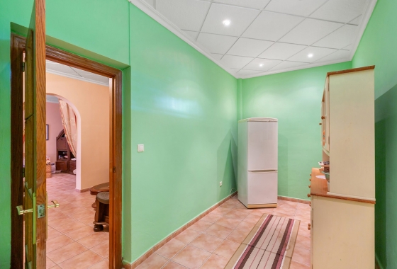 Resale - Villa - Bigastro