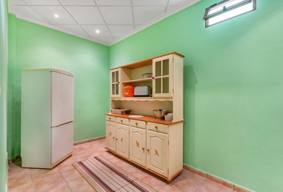 Resale - Villa - Bigastro