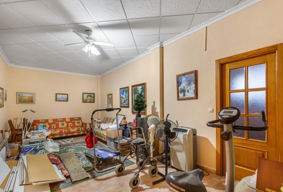 Resale - Villa - Bigastro