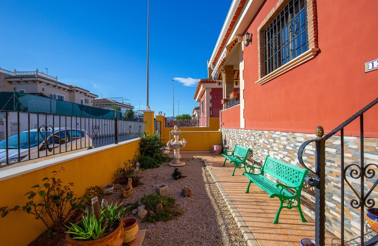 Resale - Villa - Bigastro