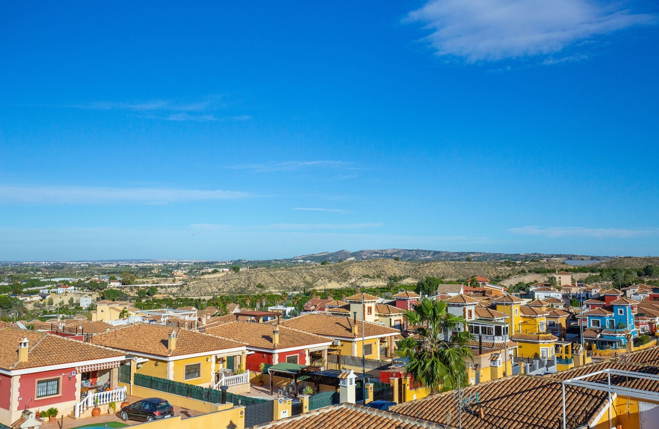 Resale - Villa - Bigastro