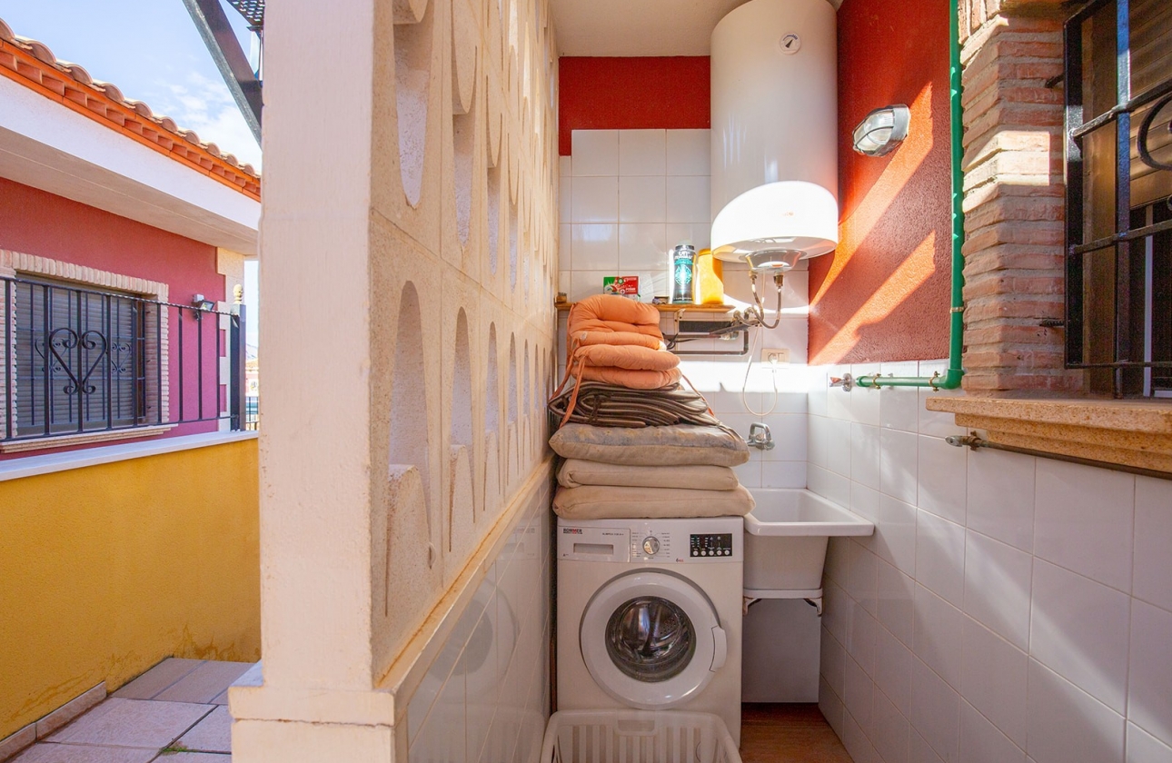 Resale - Villa - Bigastro