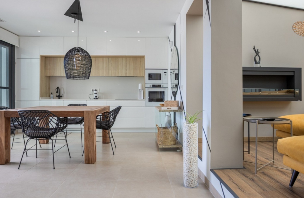 Resale - House - Benijofar