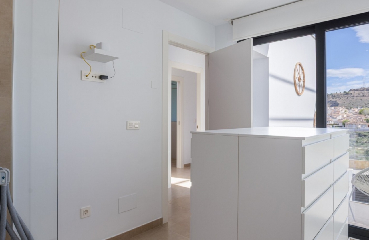 Resale - House - Benijofar