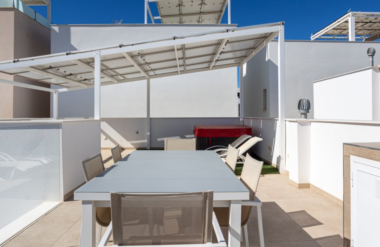 Resale - House - Benijofar