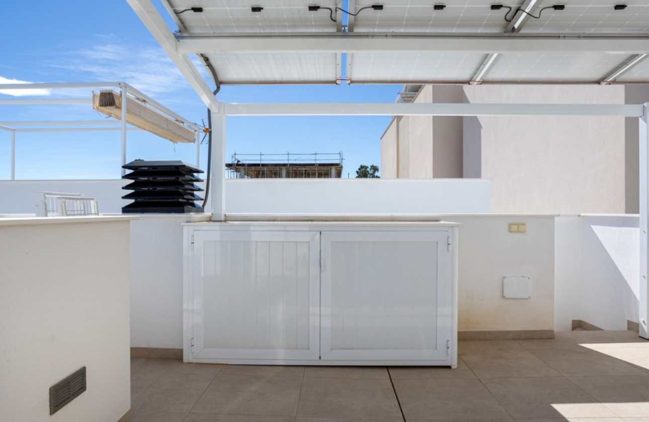 Resale - House - Benijofar