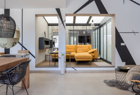 Resale - House - Benijofar