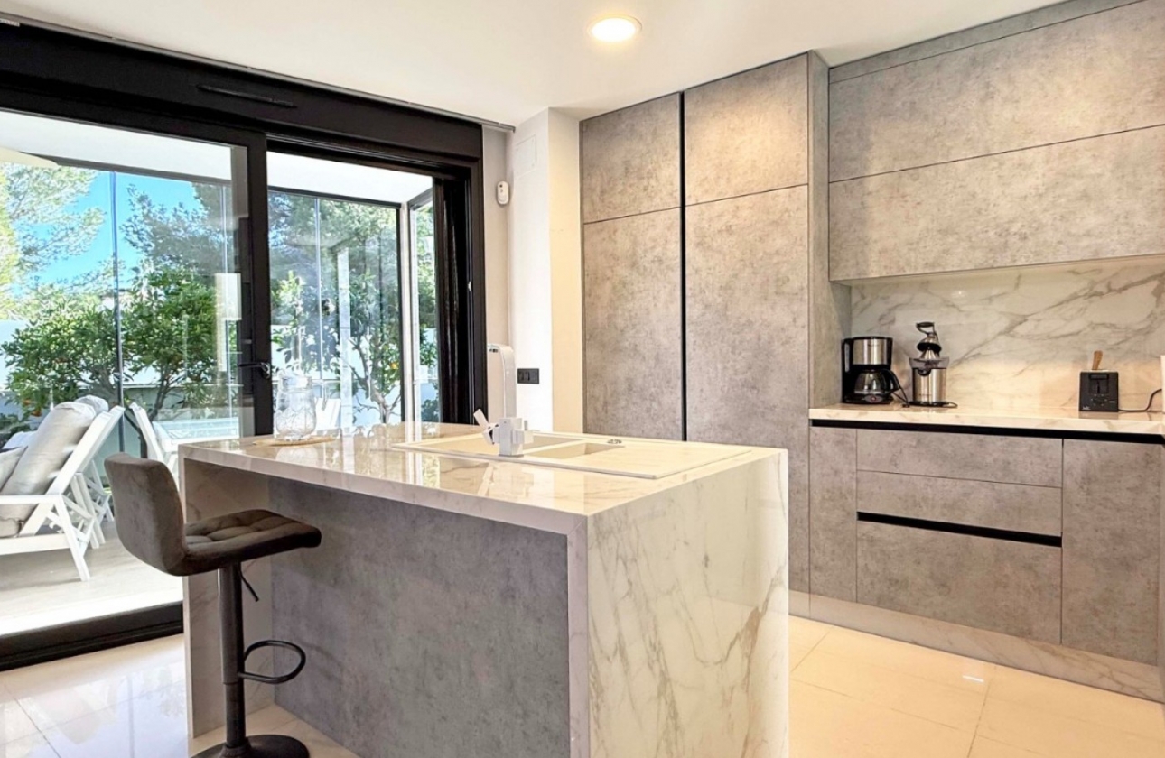 Revente - Villa - Orihuela Costa - Villamartín