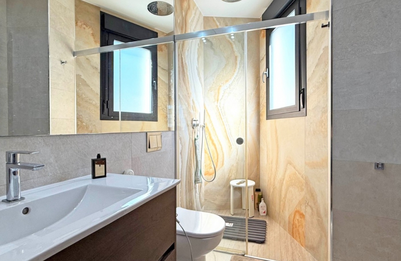 Revente - Villa - Orihuela Costa - Villamartín