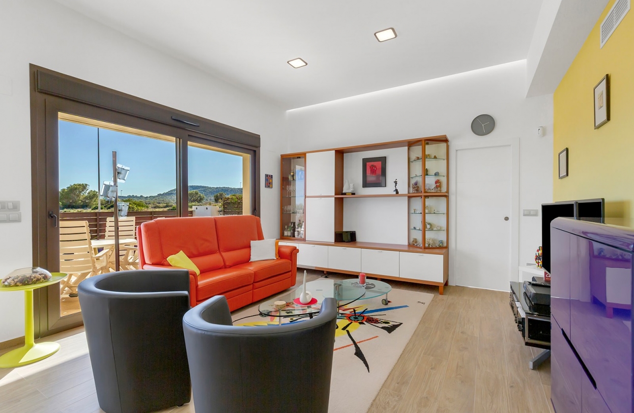 Resale - Villa - Vistabella Golf