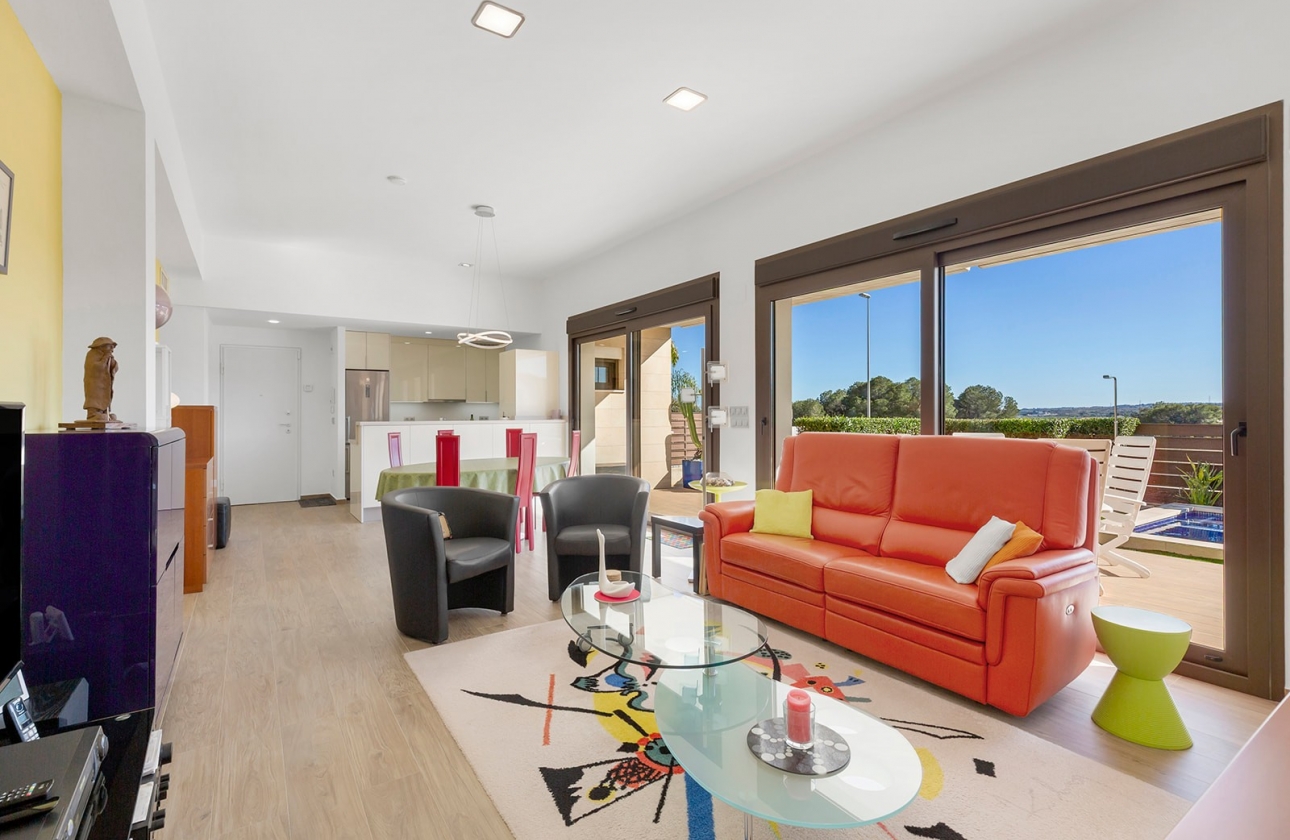 Resale - Villa - Vistabella Golf