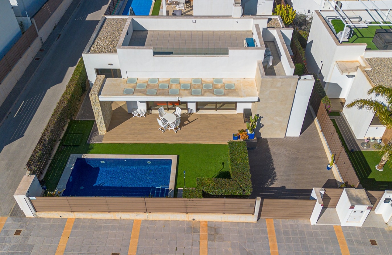 Resale - Villa - Vistabella Golf