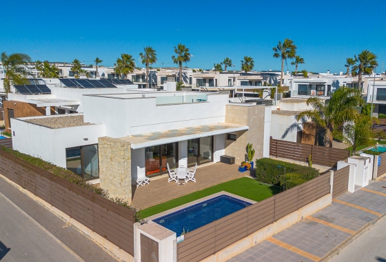 Resale - Villa - Vistabella Golf