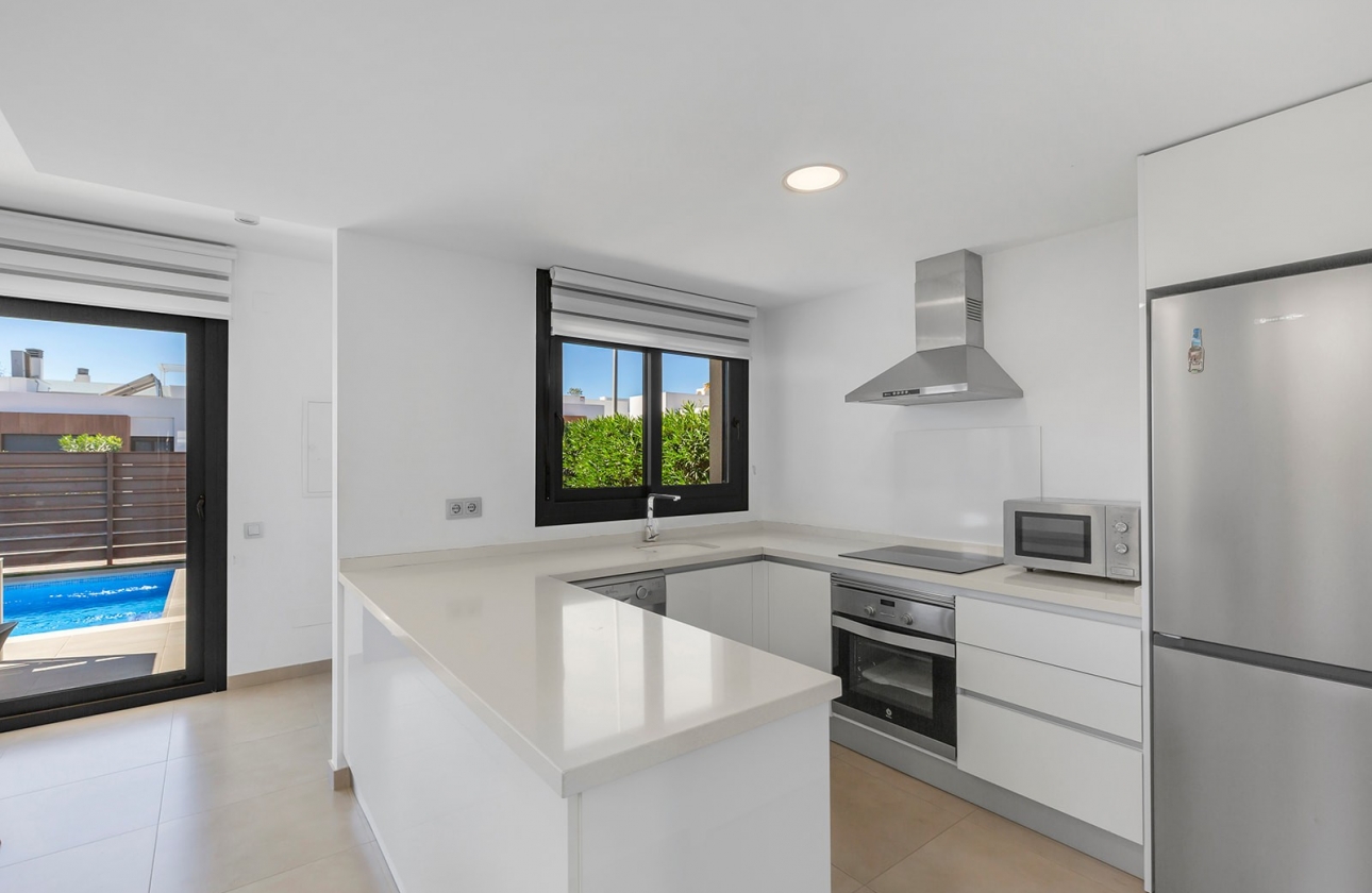 Resale - Villa - Vistabella Golf