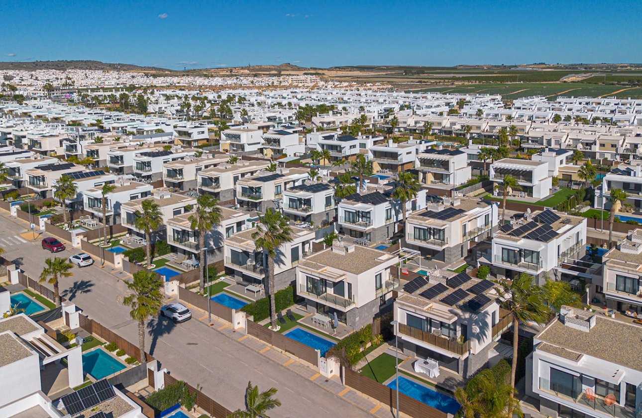 Resale - Villa - Vistabella Golf