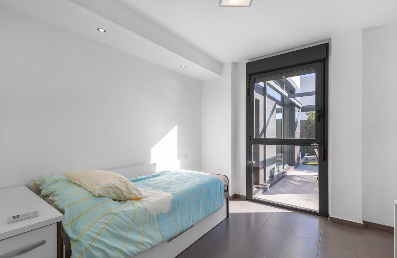 Resale - House - Algorfa - La Finca Golf