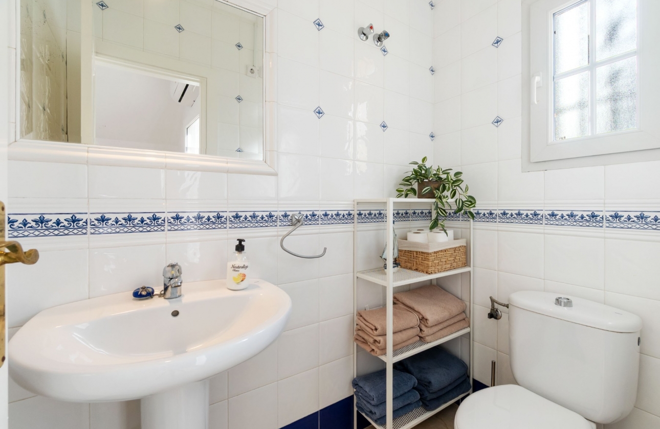 Revente - Villa - Orihuela Costa - Villamartín