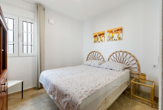 Revente - Villa - Orihuela Costa - Villamartín