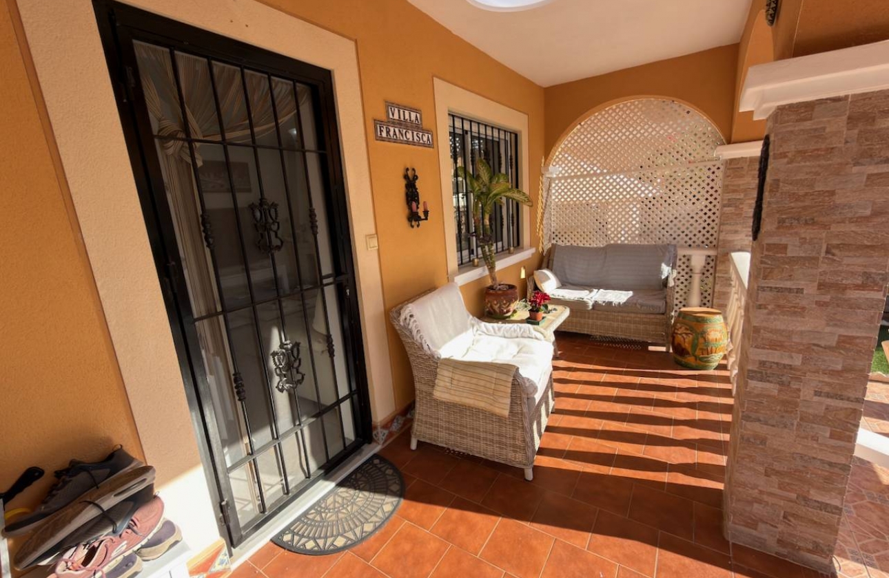 Reventa - Villa - Lo Crispin