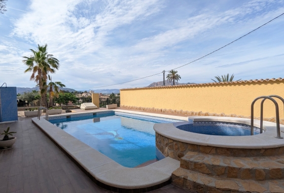 Resale - Villa - Bigastro