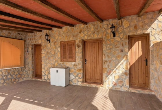 Resale - Villa - Bigastro