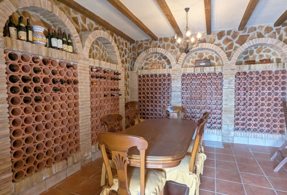 Resale - Villa - Bigastro