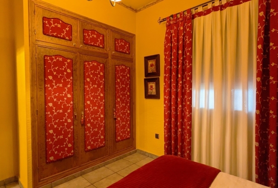 Resale - Villa - Bigastro