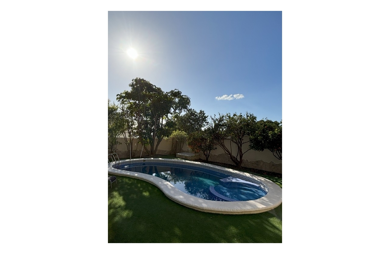 Revente - Villa - Ciudad Quesada