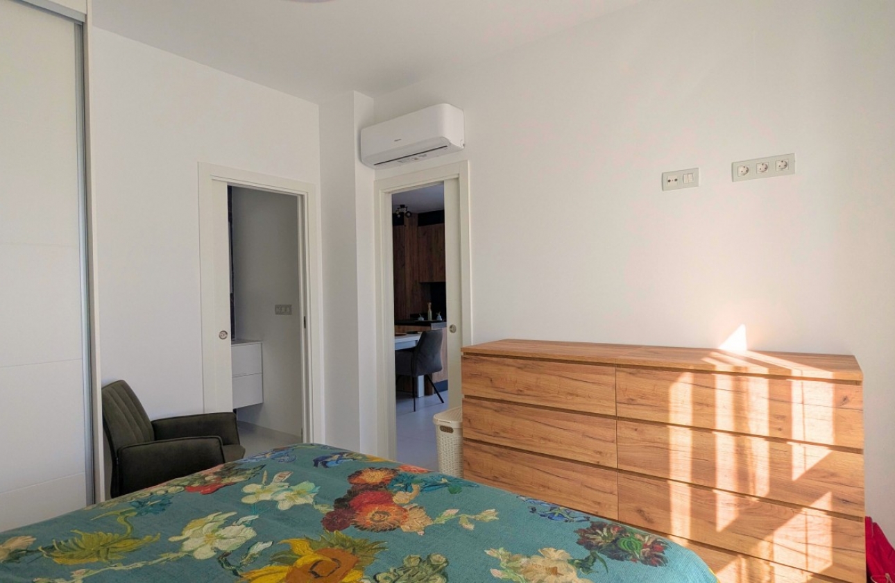 Revente - Attique - San Miguel de Salinas