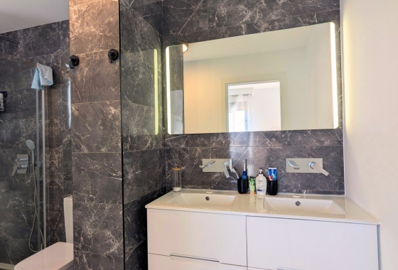 Revente - Attique - San Miguel de Salinas