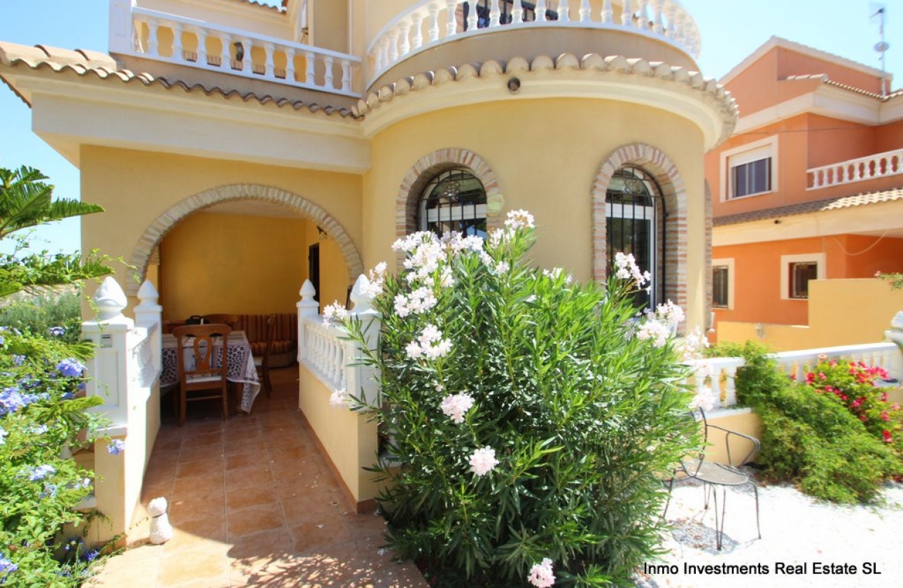 Reventa - Villa - Villamartin - Villacosta