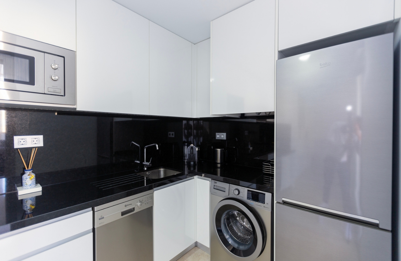 Resale - Apartment / flat - Villamartin