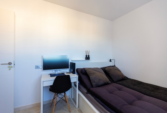 Resale - Apartment / flat - Villamartin