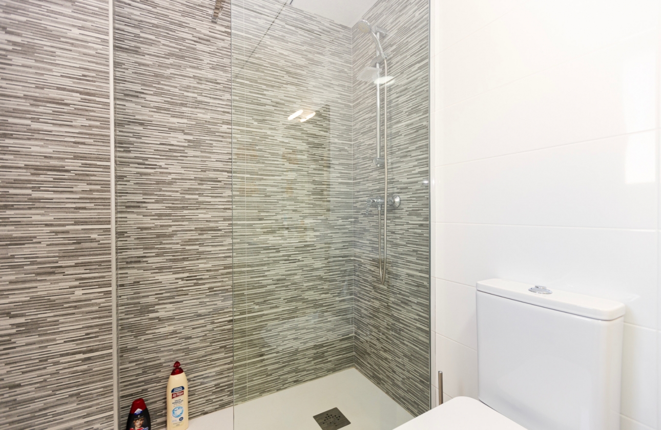 Resale - Apartment / flat - Villamartin